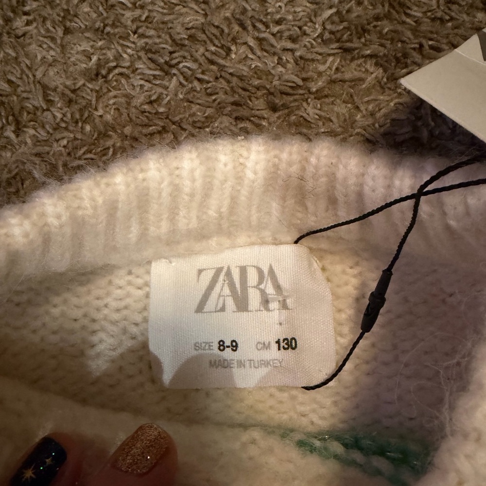 NWT Zara Girls Sweater with Cream and Green Pattern Size 8-9 - Picture 3 of 6